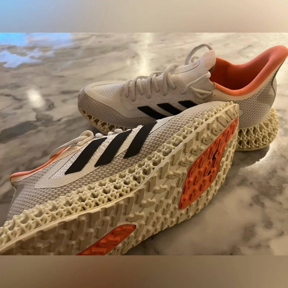 Waffle sole Adidas runners - Picture 3 of 3